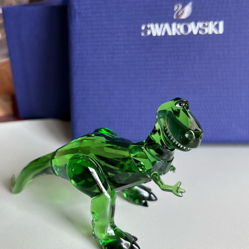 RARE Swarovski Rex Toy Story Disney Pixar Crystal Figurine -
Excellent Condition - Picture 9 of 11